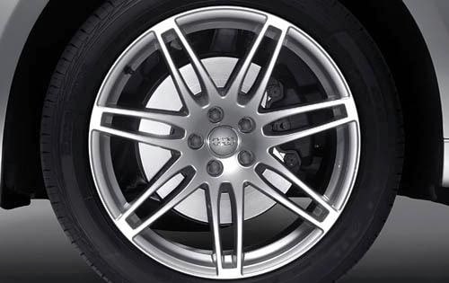 2009 Audi Q5 3.2 quattro Wheel Detail