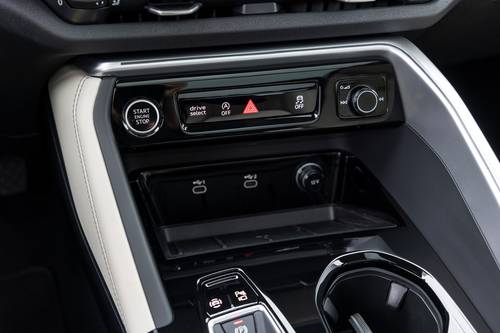 2025 Audi Q5 Prestige 4dr SUV Interior Detail