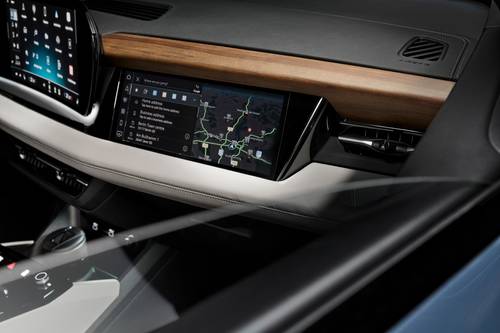 2025 Audi Q6 e-tron Prestige 4dr SUV Center Console