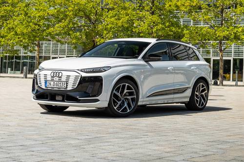 2025 Audi Q6 e-tron Prestige 4dr SUV Exterior Shown