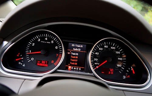 2007 Audi Q7 3.6 quattro Instrument Cluster