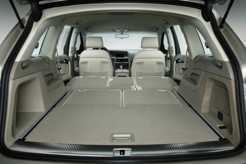 2008 Audi Q7 4dr SUV Cargo Area