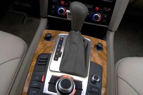 2008 Audi Q7 4dr SUV Shifter