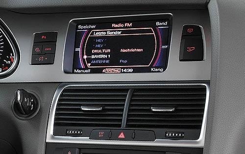2010 Audi Q7 4.2 Prestige quattro Center Console