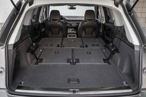 2018 Audi Q7 3.0T Prestige quattro 4dr SUV Rear Seats Down