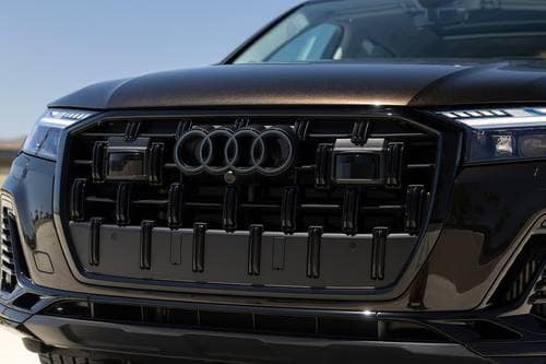 2026 Audi Q7 Premium Plus 4dr SUV Front Badge