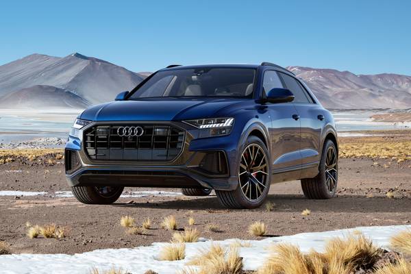 2019 Audi Q8 Vs 2019 Porsche Cayenne