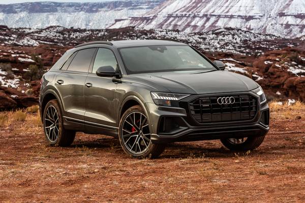 2019 Audi Q8 Vs 2019 Porsche Cayenne
