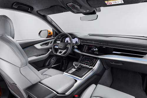 Audi Q8 Prestige 55 TFSI quattro 4dr SUV Dashboard