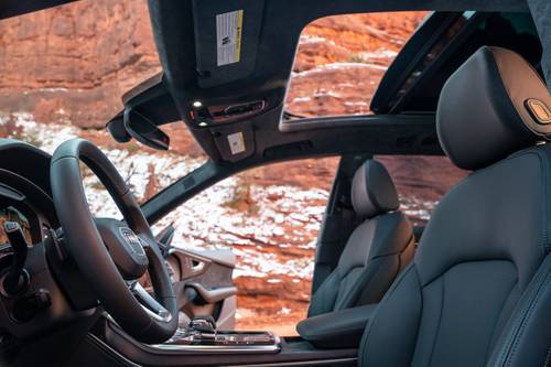 Audi Q8 Prestige 4dr SUV Interior Detail