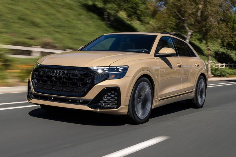 2026 Audi Q8 Premium Plus 4dr SUV Exterior. Options Shown.