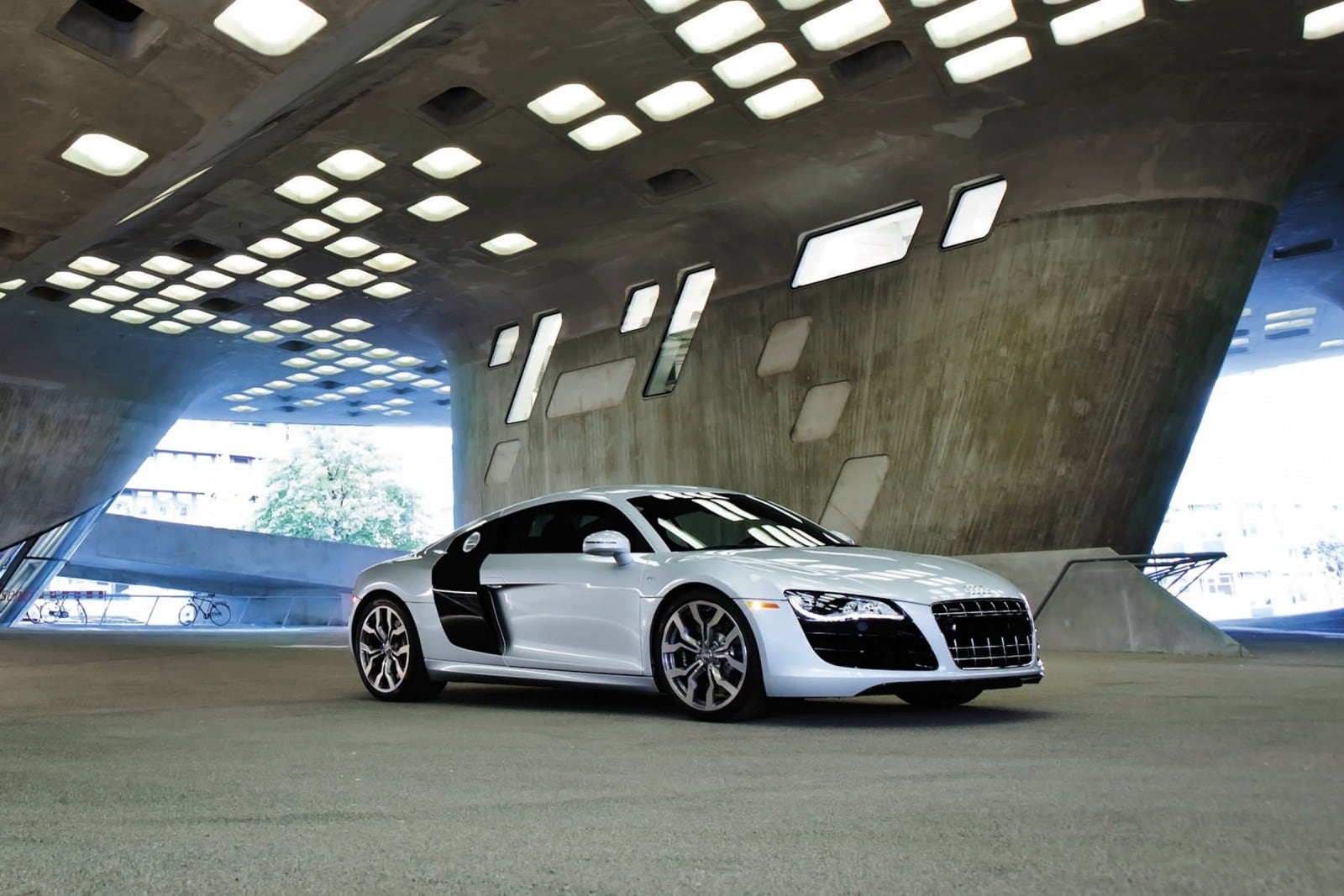 2012 Audi R8 Review & Ratings | Edmunds