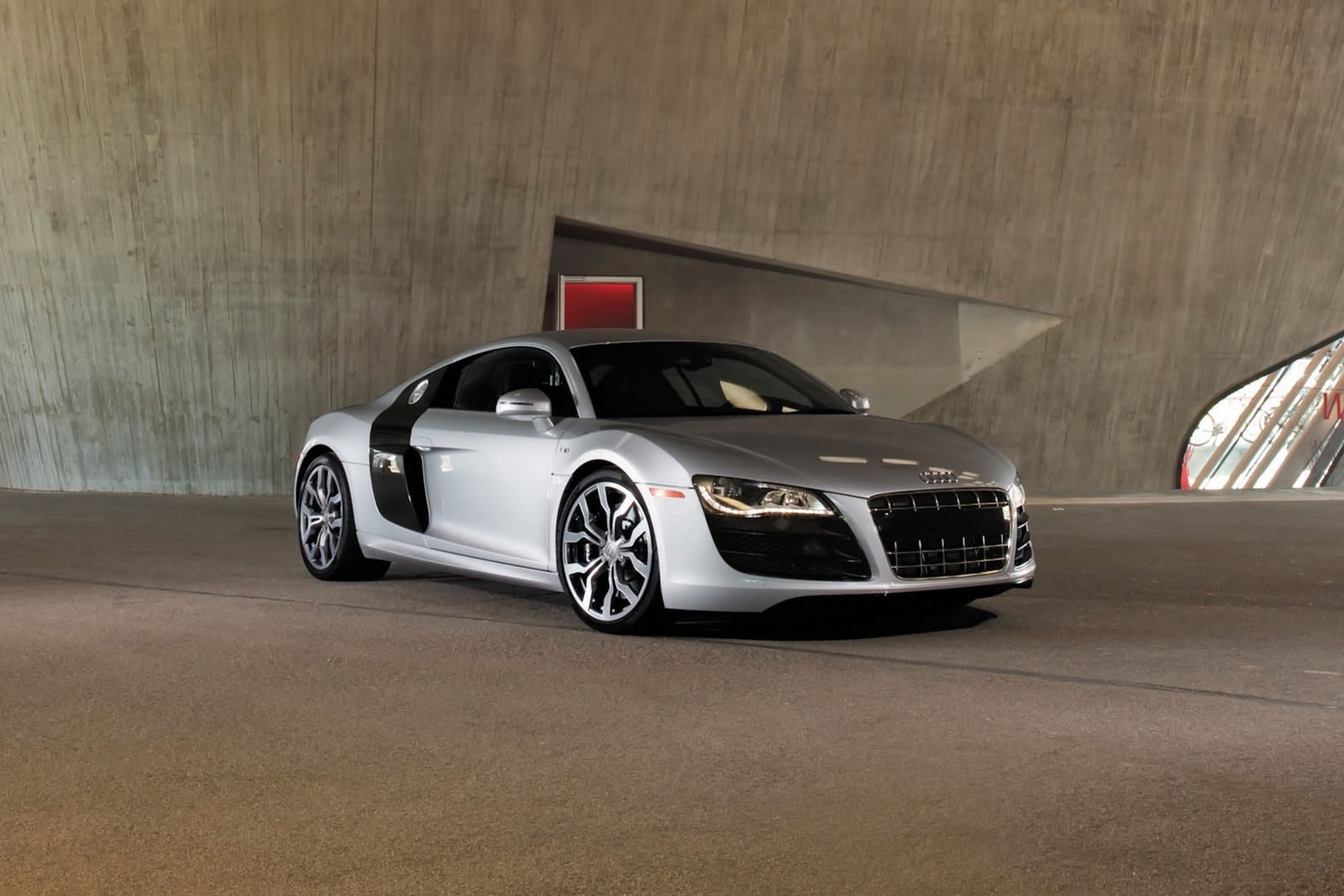アウディ R8 2012 Audi R8 V10 Spyder AWD for Sale | Exotic Car Trader