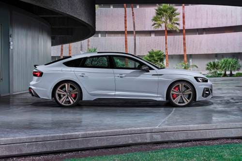 Audi RS 5 4dr Hatchback Profile