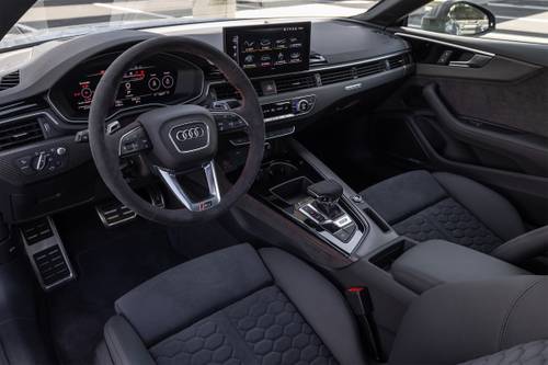 Audi RS 5 Coupe Steering Wheel Detail