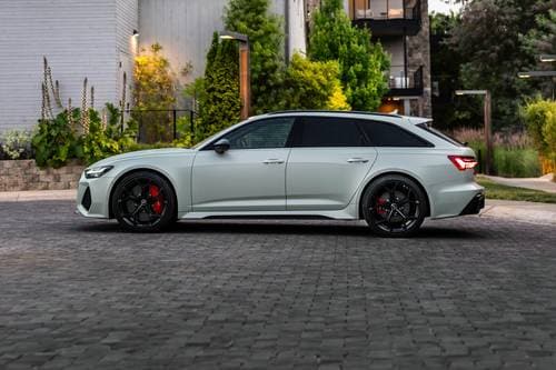 2025 Audi RS 6 performance Wagon Profile
