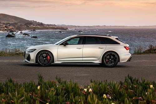 2025 Audi RS 6 performance Wagon Profile