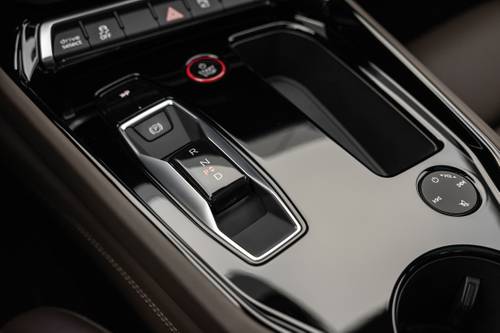 Audi RS e-tron GT Sedan Shifter