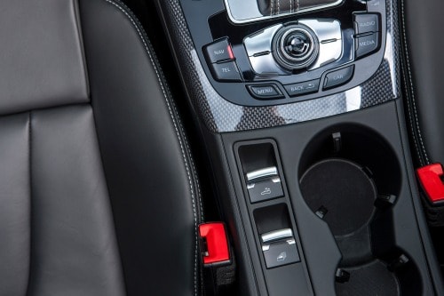 2016 Audi S5 Prestige quattro Convertible Cupholders