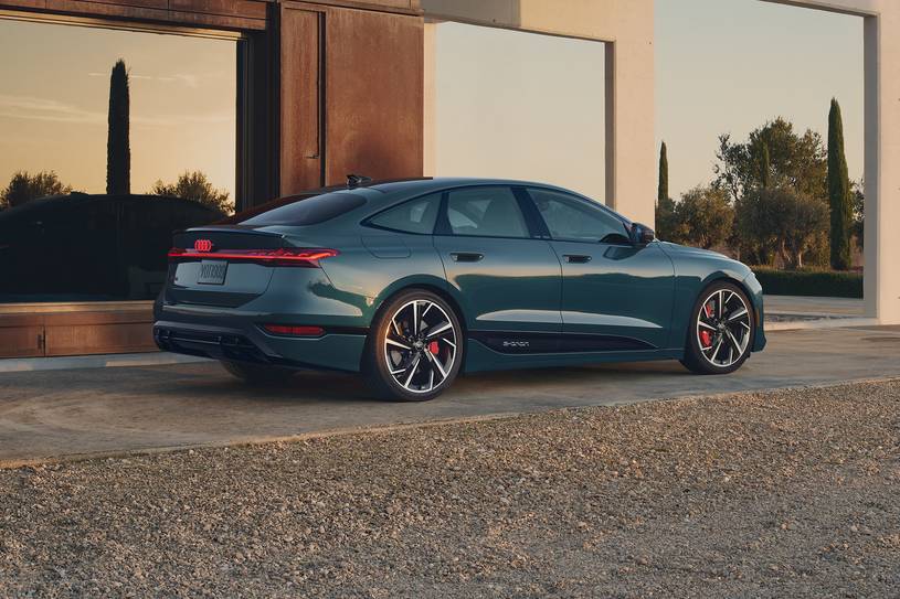 2025 Audi S6 Sportback e-tron Prestige 4dr Hatchback Exterior Shown