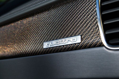 2017 Audi S8 plus quattro Sedan Interior Detail