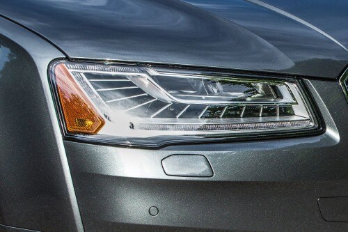 2017 Audi S8 plus quattro Sedan Headlamp Detail