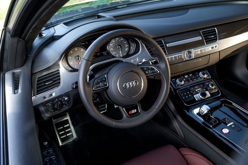 2017 Audi S8 plus quattro Sedan Interior