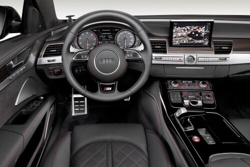2017 Audi S8 plus quattro Sedan Interior