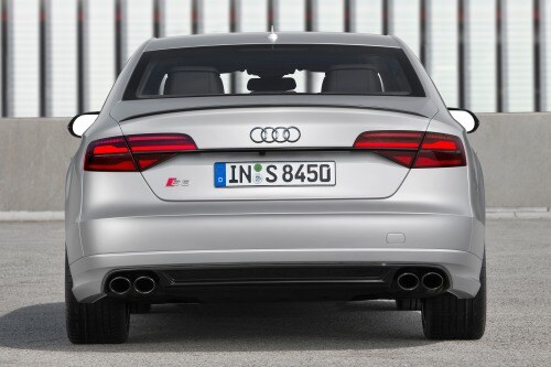 2017 Audi S8 plus quattro Sedan Exterior