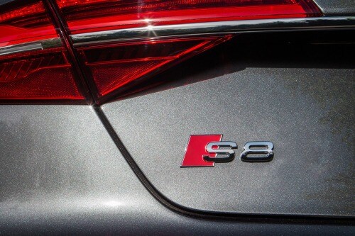 2017 Audi S8 plus quattro Sedan Rear Badge