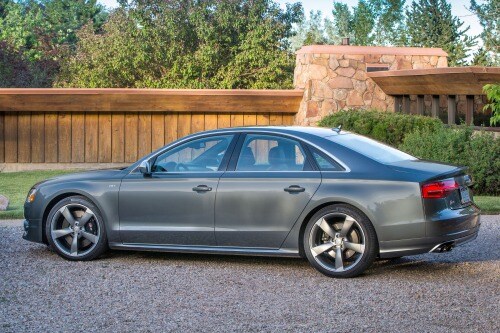 2017 Audi S8 plus quattro Sedan Exterior