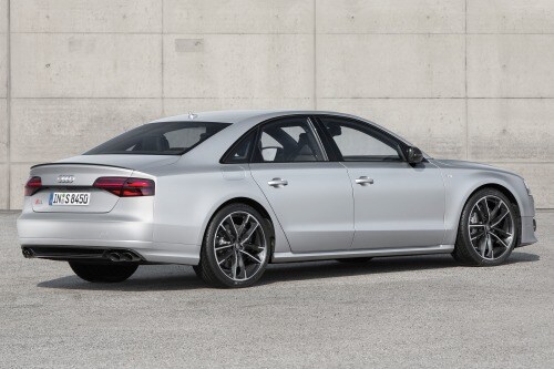 2017 Audi S8 plus quattro Sedan Exterior