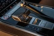 2020 Audi S8 quattro Sedan Shifter