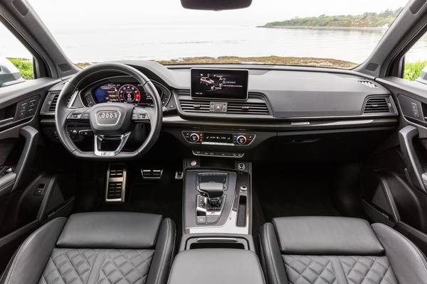 2020 Jaguar F Pace Vs 2020 Audi Sq5