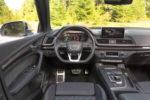 2020 Audi SQ5 Premium Plus TFSI quattro 4dr SUV Steering Wheel Detail