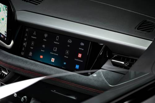 2025 Audi SQ6 e-tron Prestige 4dr SUV Center Console
