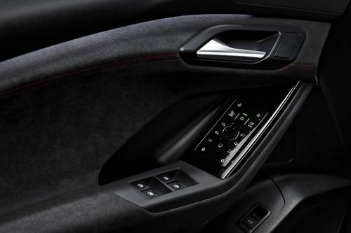 2025 Audi SQ6 e-tron Prestige 4dr SUV Interior Detail