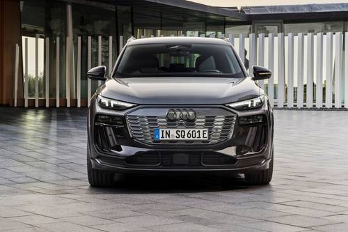 2025 Audi SQ6 e-tron Prestige 4dr SUV Exterior