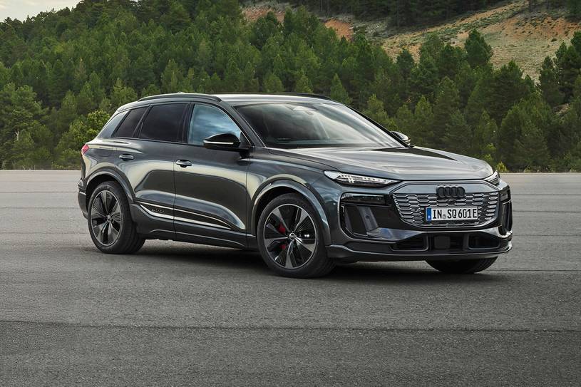 2025 Audi SQ6 e-tron Prestige 4dr SUV Exterior Shown