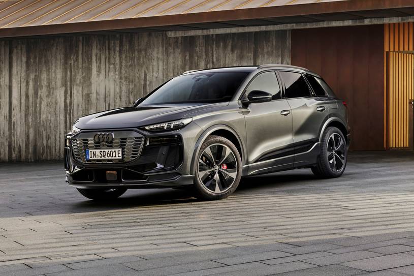 2025 Audi SQ6 e-tron Prestige 4dr SUV Exterior Shown