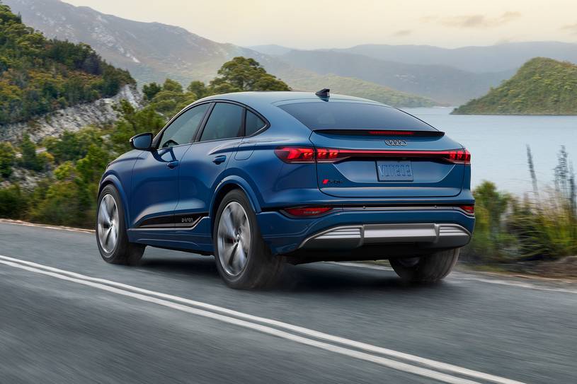 2025 Audi SQ6 Sportback e-tron Prestige 4dr SUV Exterior Shown