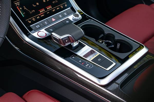 2022 Audi SQ7 Review