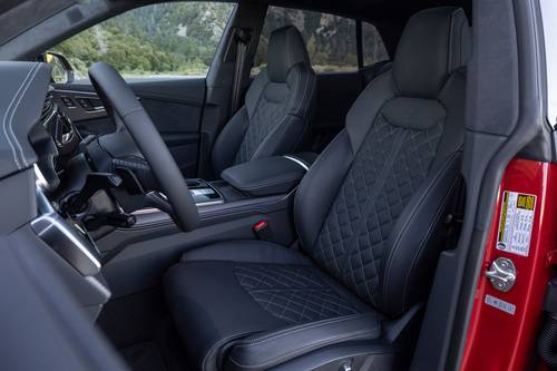 2025 audi sq8 prestige