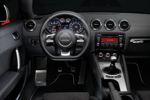 2012 Audi TT RS quattro Coupe Dashboard