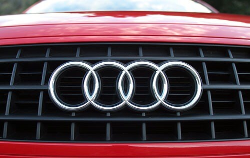 2004 Audi TT Front Grille and Badging