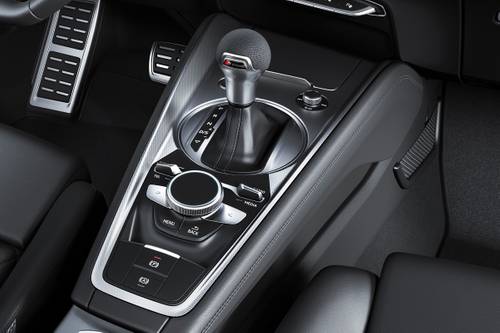 Audi TT 2.0 TFSI quattro Coupe Shifter