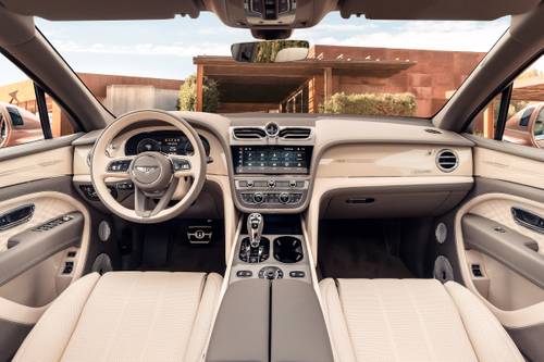2024 Bentley Bentayga EWB Azure V8 4dr SUV Dashboard