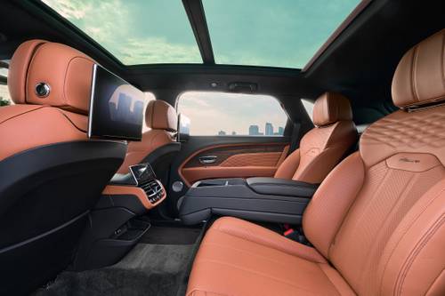 2024 Bentley Bentayga EWB Azure V8 4dr SUV Interior Detail