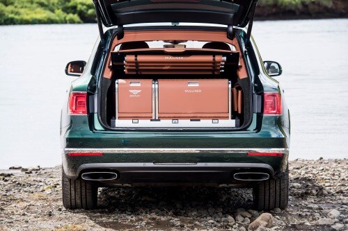 2018 Bentley Bentayga Mulliner 4dr SUV Cargo Area