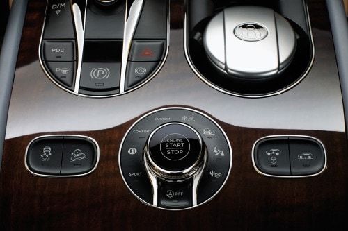 2018 Bentley Bentayga W12 (Signature) 4dr SUV Interior Detail